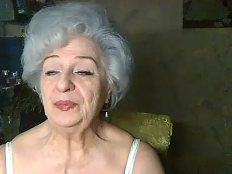 ValeriaKroww online show from July 15, 4:17 am
