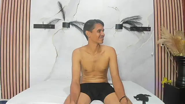 KiraFox1 online show from January 7, 7:39 pm