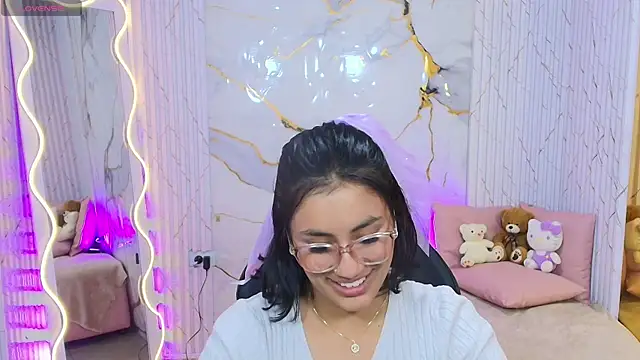 PEACHY TAY online show from July 27, 12:02 pm