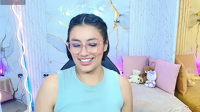PEACHY TAY online show from July 22, 12:06 pm