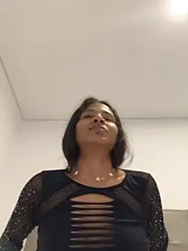 Stephanie1319 online show from June 18, 3:52 am