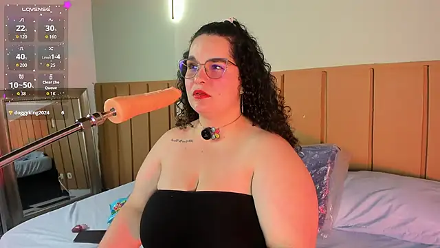 Reichel05  online show from December 3, 4:37 am