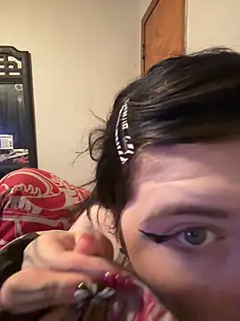 juicygoth202 online show from December 4, 11:59 pm