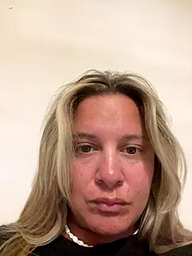 sofiabross online show from November 5, 4:40 am