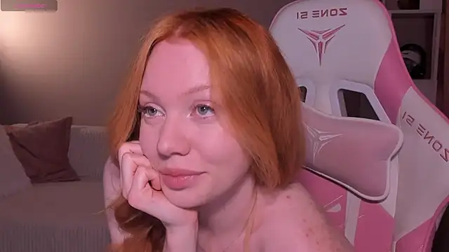 Elisahsthetics online show from June 18, 2:44 pm