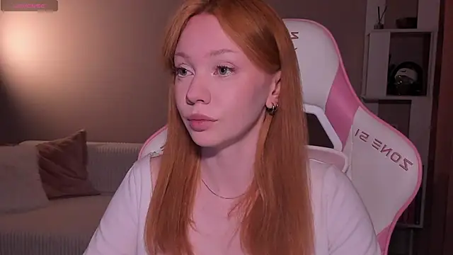 Elisahsthetics online show from July 12, 7:58 pm