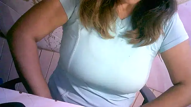 Zulreyna online show from July 3, 5:13 am