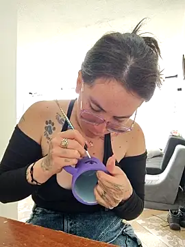 mr arte online show from November 6, 4:57 pm