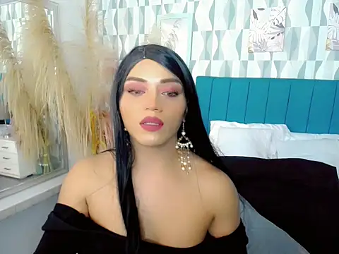 sebastian cruz  online show from November 19, 1:49 am