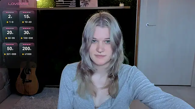 eshleeygreen online show from June 14, 11:49 pm