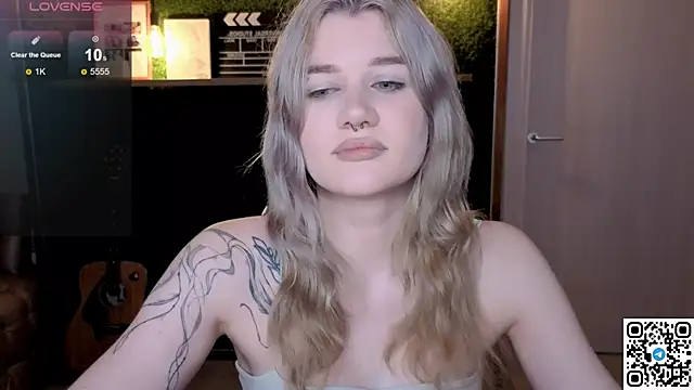 eshleeygreen online show from June 25, 11:50 pm