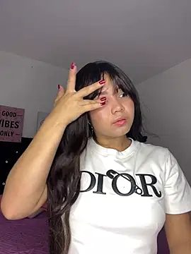 LoliitaBennett online show from March 15, 12:01 am