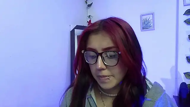 vaiolet johansson online show from November 7, 2:00 pm