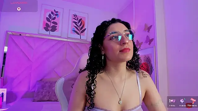 DemiJones  online show from January 7, 4:16 am