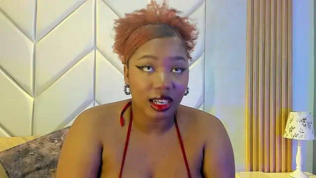 BrendaFernandez  online show from May 1, 9:18 pm
