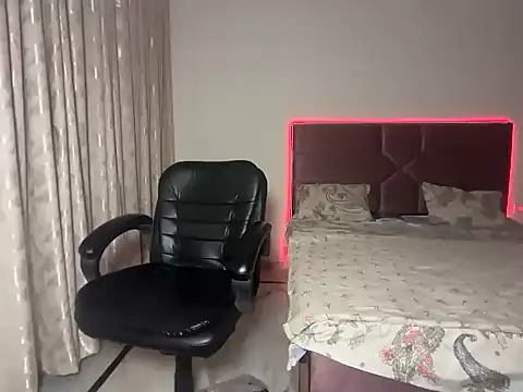 CutiePihu online show from June 25, 5:12 am