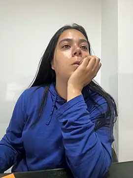 LorieFerrer online show from September 17, 5:44 pm