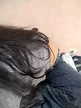 Sexy Divya   online show from March 13, 7:42 am