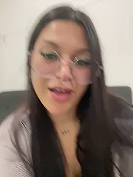 amazonaa9 online show from May 7, 6:44 pm