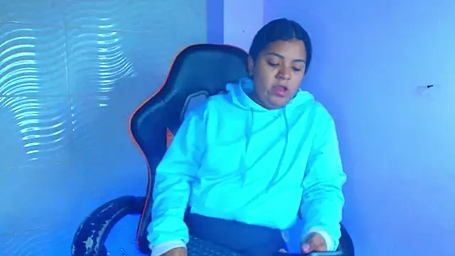 CurlyAliccia  online show from December 2, 1:51 am