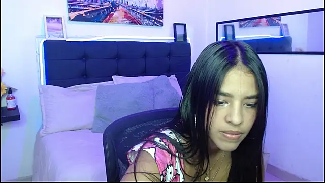 alexandraclaire9 online show from November 29, 1:48 pm