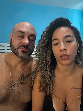 vivianeleoa online show from July 6, 3:25 pm