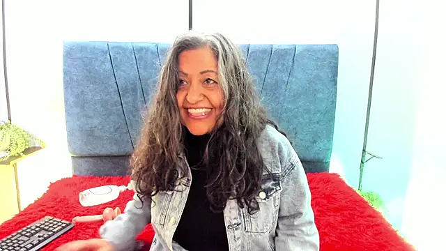 Victoriaa Anderson online show from July 16, 1:59 pm