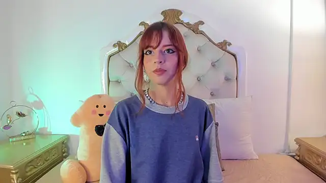 scarlett smith 3 online show from June 9, 1:49 am