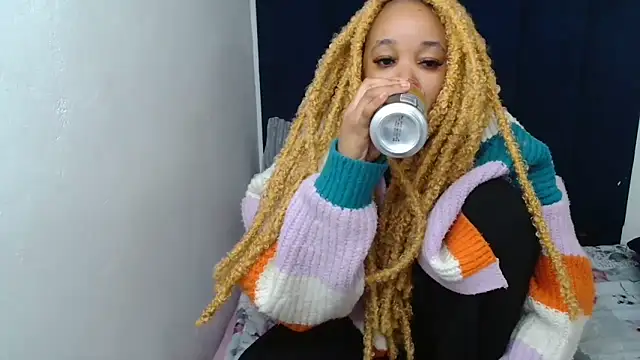 Nisha 102 online show from December 4, 2:14 am