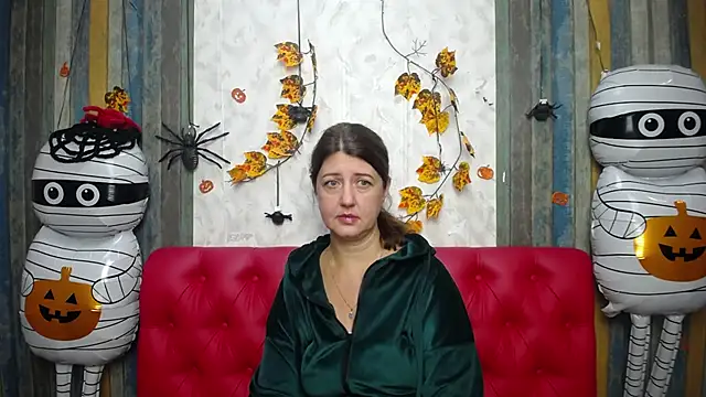 RoseHille online show from November 15, 10:38 am