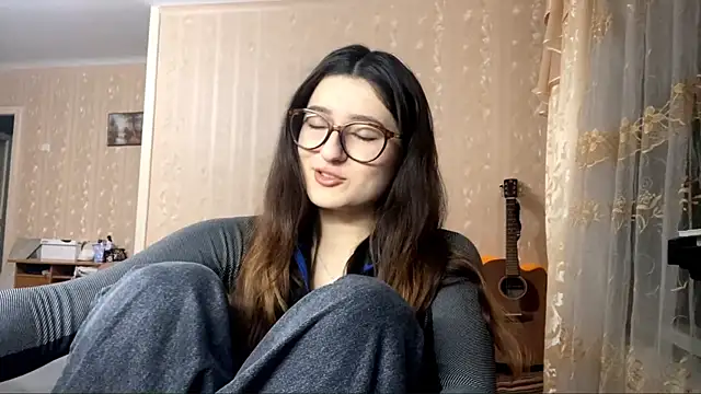 DonnieBooton online show from December 3, 1:57 pm