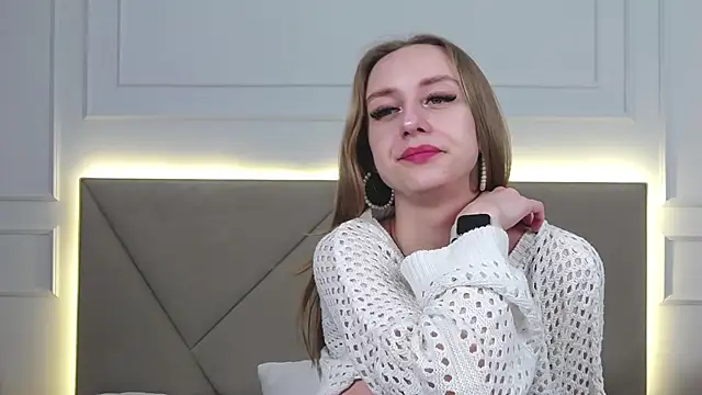 RachaelCute online show from December 21, 11:25 am