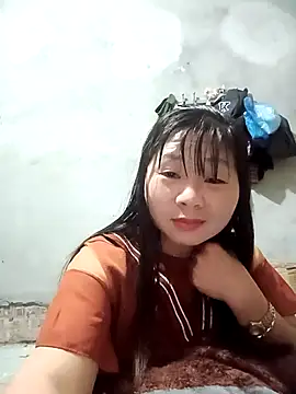 vangkt-cute online show from February 8, 9:29 pm