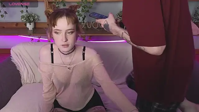 Danny loves Mary online show from May 15, 2:05 am