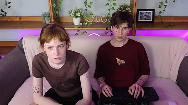 Danny loves Mary online show from May 29, 3:37 am