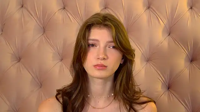 SophiaProve online show from August 3, 4:34 pm