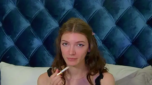 SophiaProve online show from February 3, 2:53 am