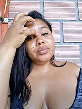 Sarahy- online show from June 11, 2:25 pm