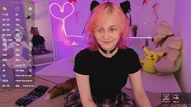 Awawrin online show from March 15, 8:33 pm