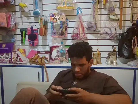 josecamsex27 online show from April 2, 9:01 pm