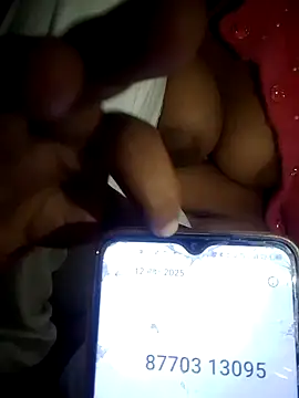 Hotty siatar online show from November 12, 7:23 pm