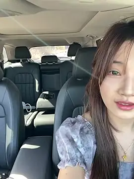 GG-BONG1 online show from May 8, 7:55 am