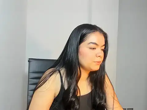 AmandaWood4 online show from November 14, 3:34 pm