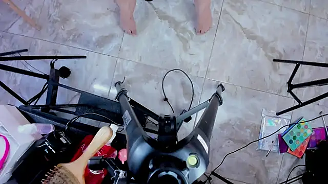 Dafnee  Xxx online show from November 18, 1:01 pm