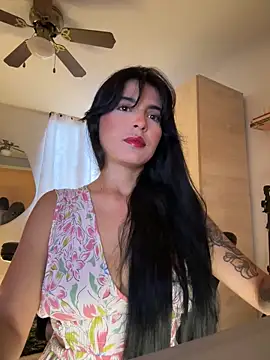 Cristal Cerati  online show from April 21, 10:06 pm
