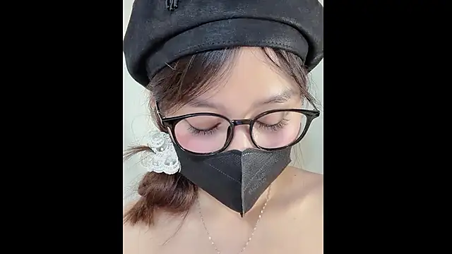 MiCandy-Lovee online show from November 17, 5:13 pm