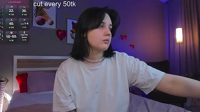 hey tessa online show from February 23, 8:08 pm