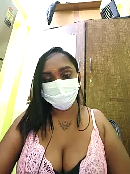 Dharshini98 online show from December 23, 2:15 am