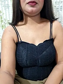 DIMPLE-GIRL88 online show from March 12, 10:51 am