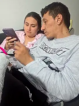 7milo online show from February 12, 10:11 pm